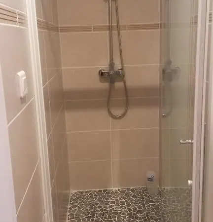 بيت ضيافة L'appart Rue Du Matha 4*