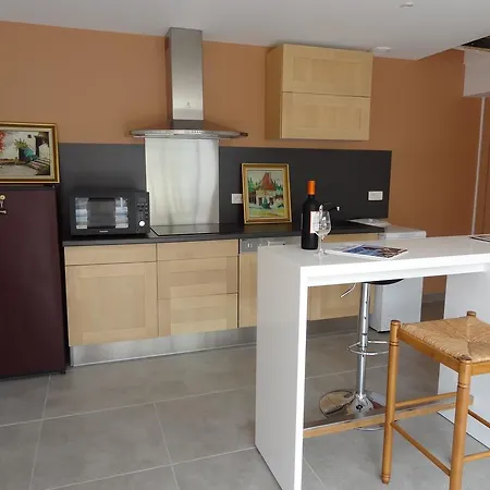 بيت ضيافة L'appart Rue Du Matha 4*